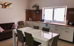 Point Elyseum Apartament