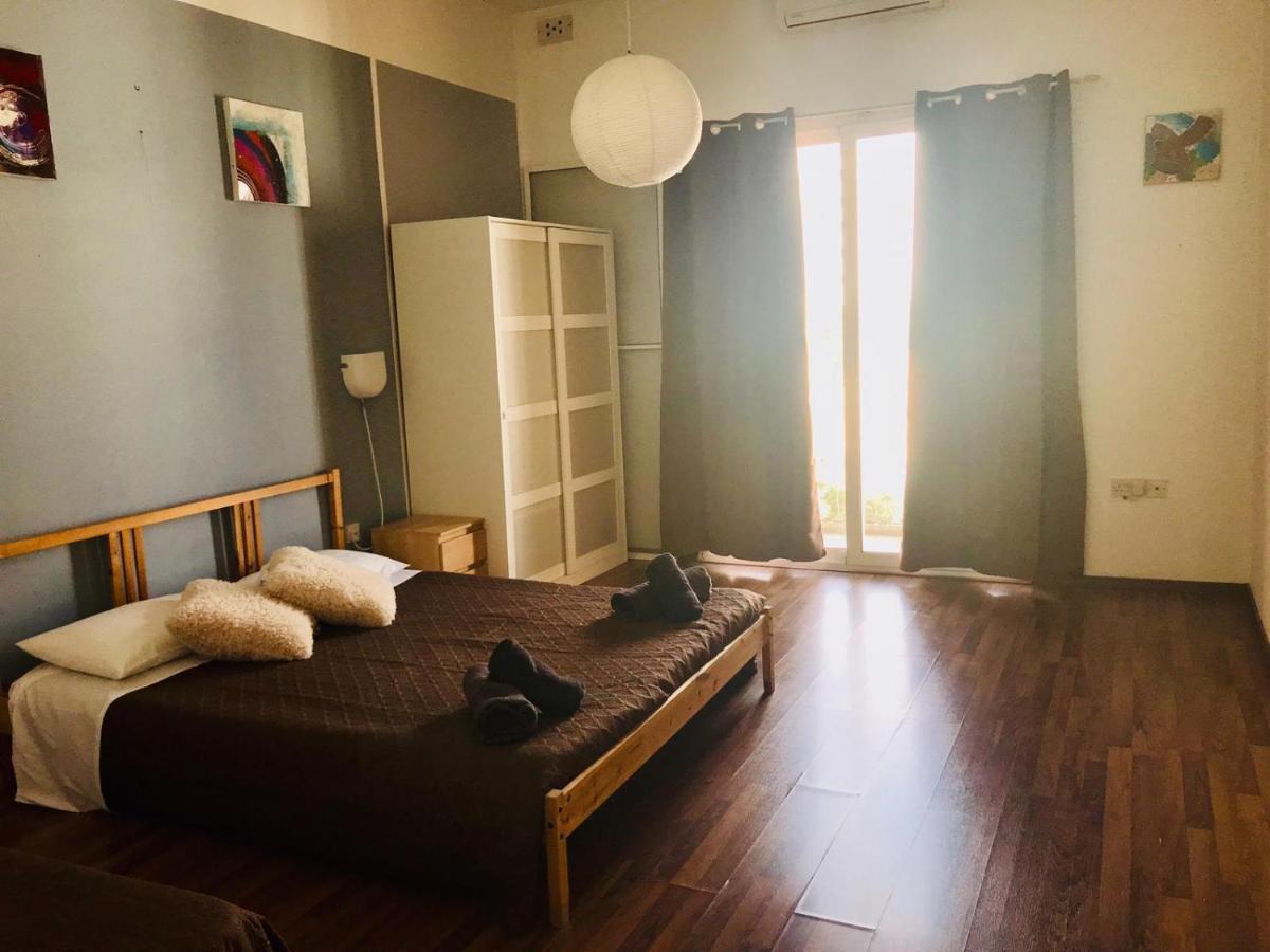 Appartamento Point Elyseum Apartament San Giuliano Esterno foto